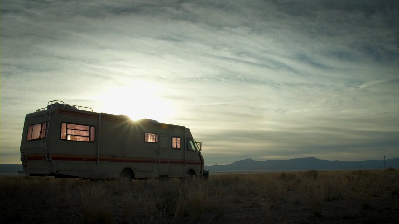 One Perfect Shot - BREAKING BAD (2008) Cinematography by Michael Slovis  Directed by Rian Johnson From the episode Ozymandias Explore this show's  awesome POV shots