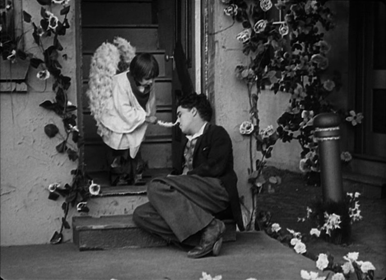 THE KID (1921)