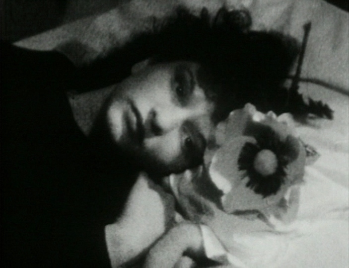 MESHES OF THE AFTERNOON (1943)